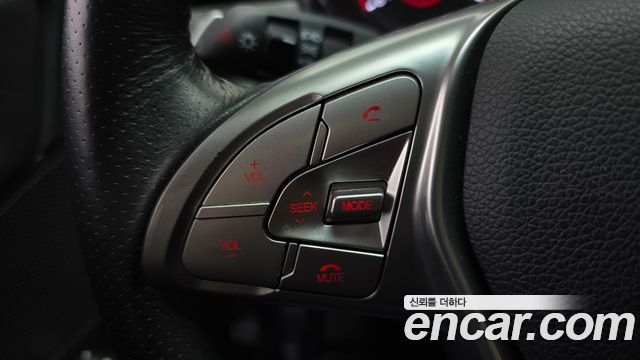 KG Mobility (SsangYong) Tivoli LX 2WD 2016 — фото 19
