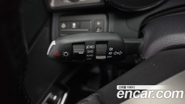 KG Mobility (SsangYong) Tivoli LX 2WD 2016 — фото 27