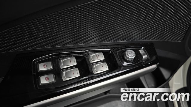 KG Mobility (SsangYong) Tivoli LX 2WD 2016 — фото 31
