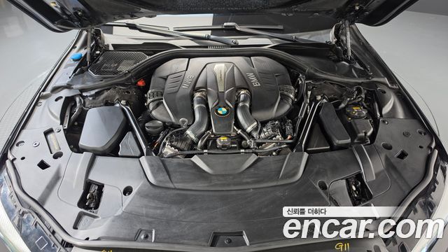 BMW 7 Series (G11) 750Li xDrive 2018 — фото 6