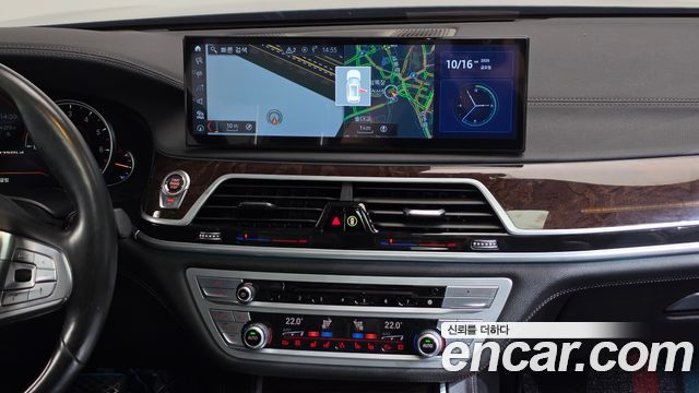 BMW 7 Series (G11) 750Li xDrive 2018 — фото 14