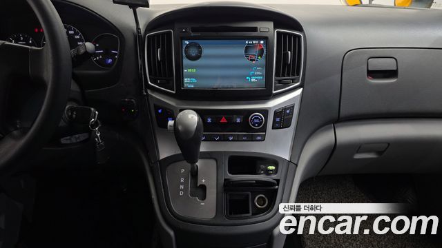 Hyundai Grand Starex School Bus 2019 — фото 15