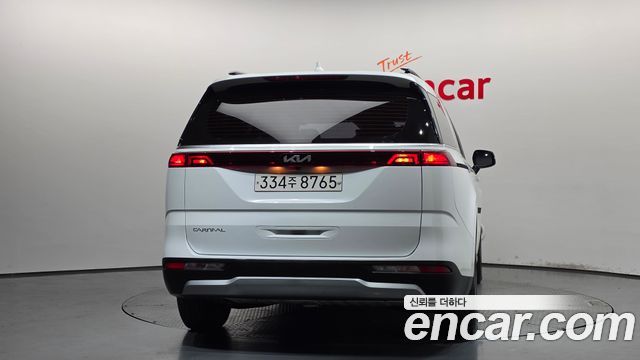 Kia Carnival (IV) Gasoline 9-Seater Prestige 2023 — фото 4