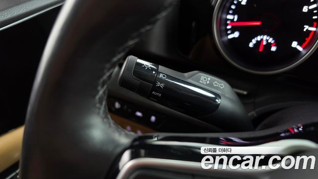 Kia Carnival (IV) Gasoline 9-Seater Prestige 2023 — фото 35