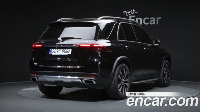 Mercedes-Benz GLE-Class (W167) GLE300d 4MATIC 2024 — фото 2