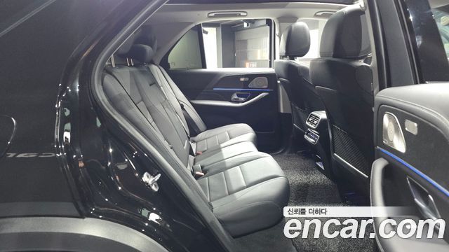 Mercedes-Benz GLE-Class (W167) GLE300d 4MATIC 2024 — фото 11