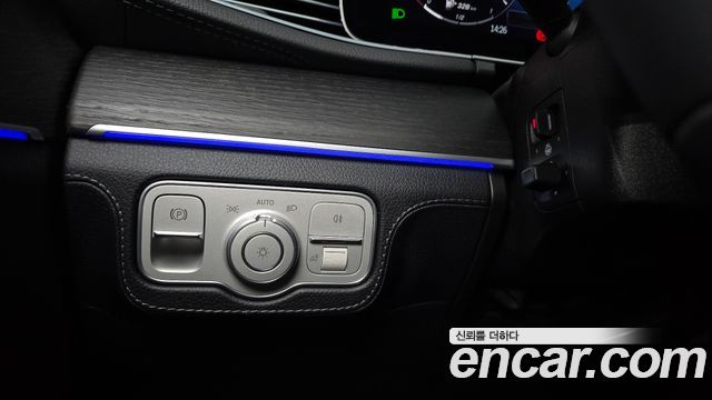 Mercedes-Benz GLE-Class (W167) GLE300d 4MATIC 2024 — фото 28