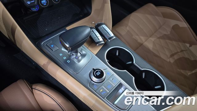 Genesis G70 Gasoline 2.0T 4WD 2022 — фото 9