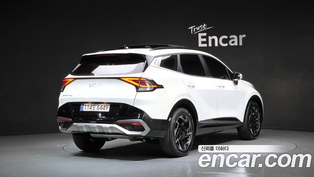 Kia Sportage (V) Gasoline 1.6 Turbo 2WD Signature 2022 — фото 2