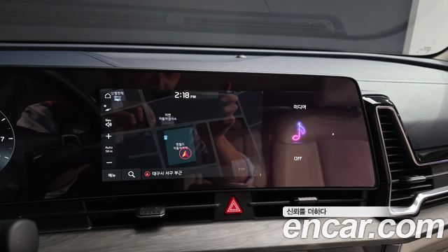 Kia Sportage (V) Gasoline 1.6 Turbo 2WD Signature 2022 — фото 14