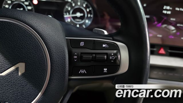 Kia Sportage (V) Gasoline 1.6 Turbo 2WD Signature 2022 — фото 17