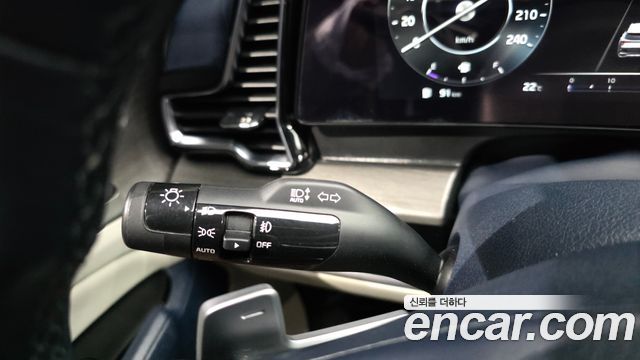 Kia Sportage (V) Gasoline 1.6 Turbo 2WD Signature 2022 — фото 30