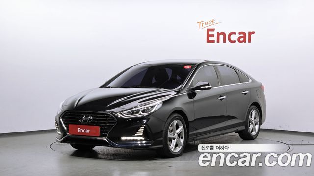 Hyundai Sonata New Rise 2.0 Smart