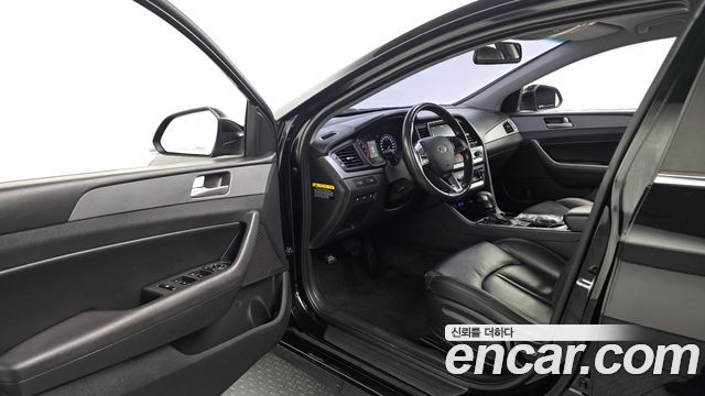 Hyundai Sonata New Rise 2.0 Smart 2018 — фото 10