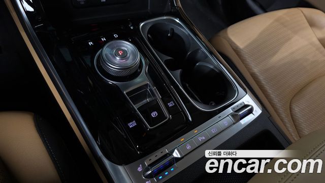 Kia Carnival (IV) Diesel 9-Seater Signature 2023 — фото 9