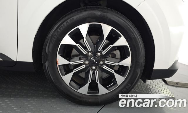 Kia Carnival (IV) Diesel 9-Seater Signature 2023 — фото 21