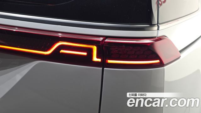 Kia Carnival (IV) Diesel 9-Seater Signature 2023 — фото 23