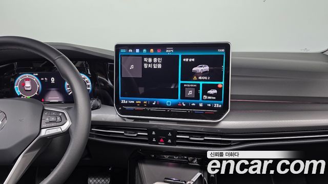 Volkswagen Golf (VIII) 2.0 TDI Prestige 2025 — фото 14