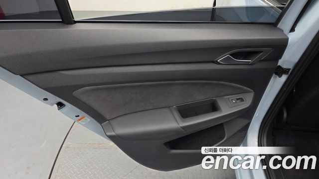 Volkswagen Golf (VIII) 2.0 TDI Prestige 2025 — фото 25