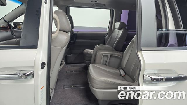 Kia Carnival R Grand Carnival GLX Premium 2012 — фото 15