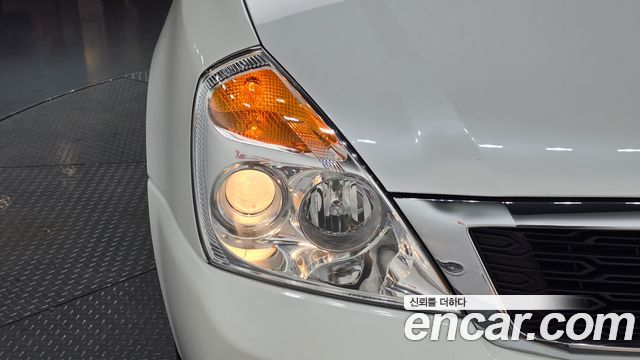 Kia Carnival R Grand Carnival GLX Premium 2012 — фото 28