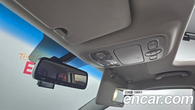 Kia Carnival R Grand Carnival GLX Premium 2012 — фото 34