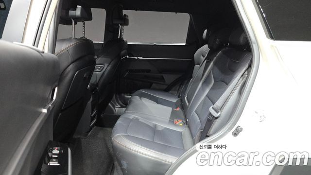 KG Mobility (SsangYong) Torres EVX E7 2024 — фото 12
