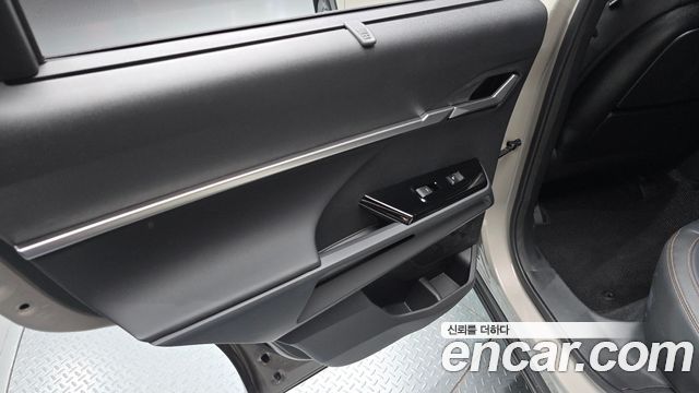 KG Mobility (SsangYong) Torres EVX E7 2024 — фото 25