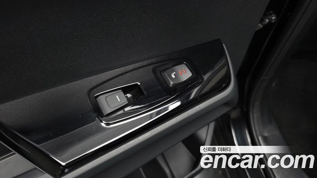 KG Mobility (SsangYong) Torres Gasoline 1.5 2WD Black Edge 2025 — фото 19