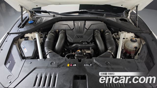 Genesis GV70 3.5T Gasoline AWD 2022 — фото 6