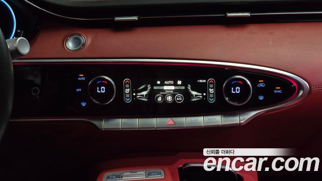 Genesis GV70 3.5T Gasoline AWD 2022 — фото 42