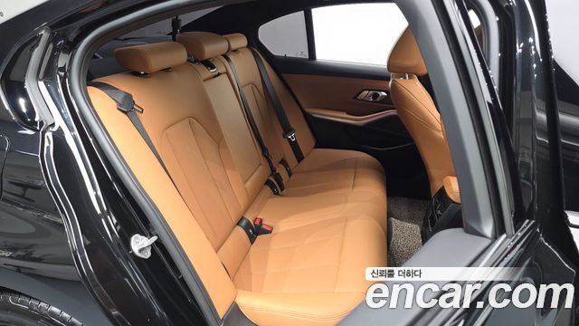 BMW 3 Series (G20) 320i M Sport 2025 — фото 11