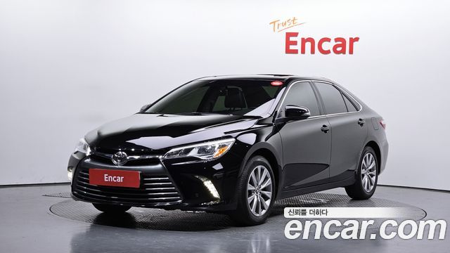 Toyota Camry 2.5 XLE
