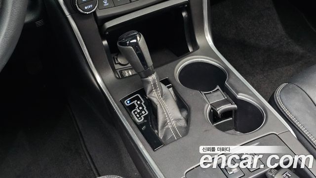 Toyota Camry 2.5 XLE 2015 — фото 9