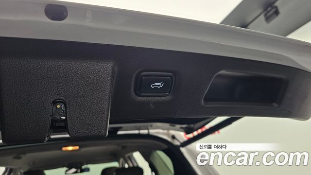 Hyundai Santa Fe (TM) Diesel 2.2 4WD Prestige 2019 — фото 31