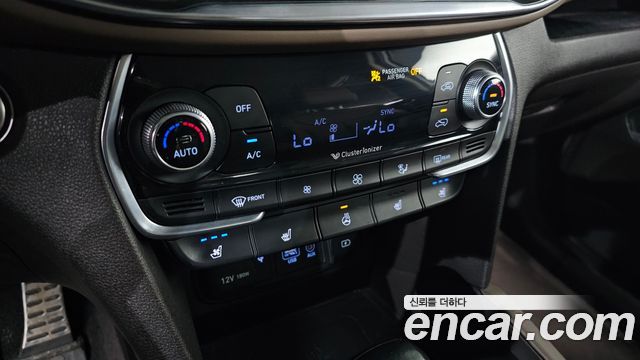 Hyundai Santa Fe (TM) Diesel 2.2 4WD Prestige 2019 — фото 32