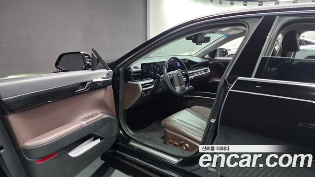 Hyundai Grandeur (GN7) 2,5 Gasoline 2WD Exclusive 2023 — фото 10