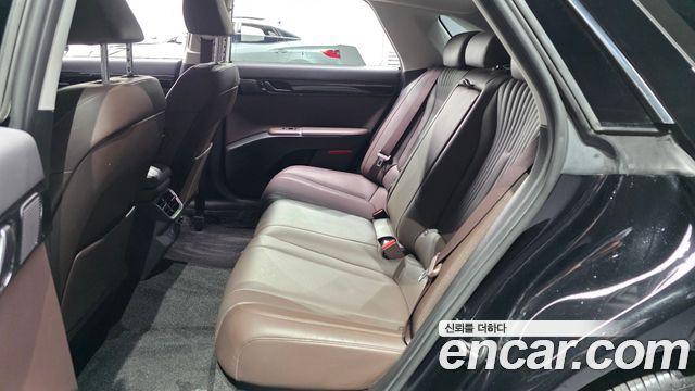 Hyundai Grandeur (GN7) 2,5 Gasoline 2WD Exclusive 2023 — фото 11