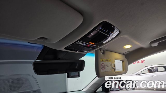 Hyundai Grandeur (GN7) 2,5 Gasoline 2WD Exclusive 2023 — фото 19