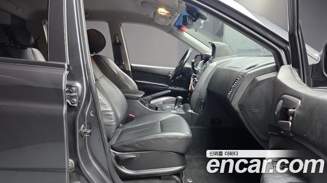 KG Mobility (SsangYong) Korando Sport CX5 2WD CLUB 2015 — фото 12