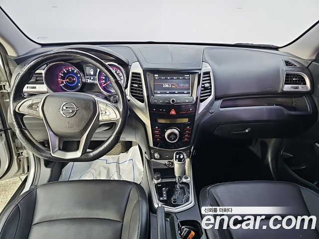 KG Mobility (SsangYong) Tivoli LX 2WD DLX 2015 — фото 5