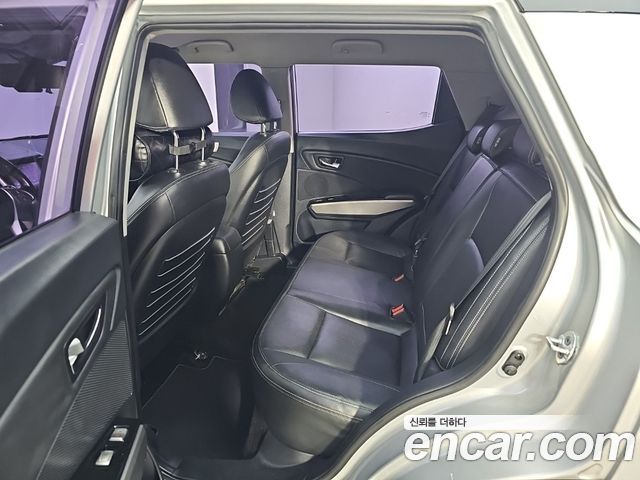 KG Mobility (SsangYong) Tivoli LX 2WD DLX 2015 — фото 16