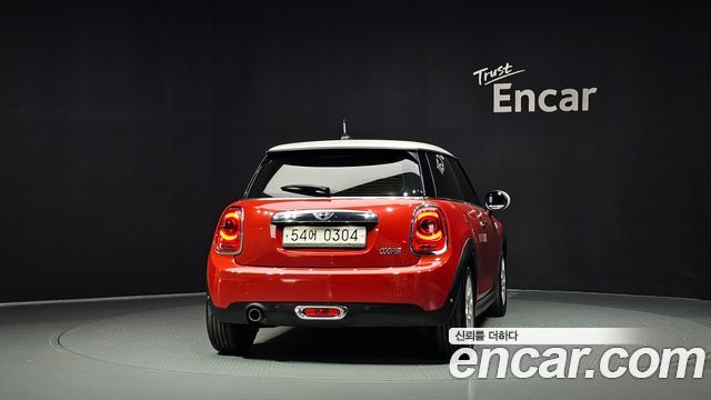 MINI Cooper HIGH Third Generation 2016 — фото 4