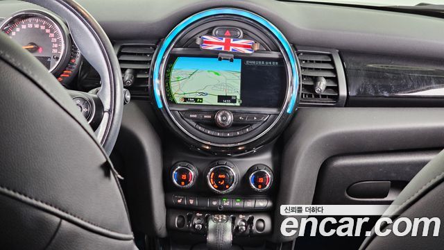 MINI Cooper HIGH Third Generation 2016 — фото 14
