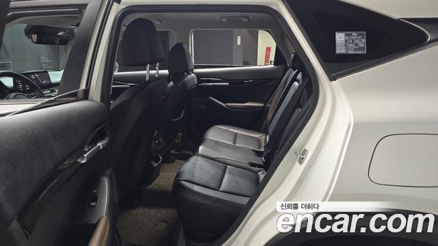Kia Seltos Gasoline 1.6 Turbo 2WD Signature 2022 — фото 11
