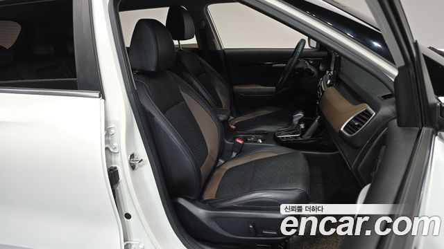 Kia Seltos Gasoline 1.6 Turbo 2WD Signature 2022 — фото 26