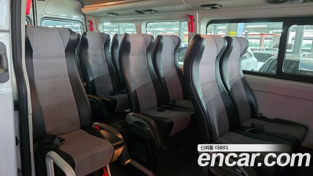Renault Korea Master School Bus 15-Seater 2020 — фото 11