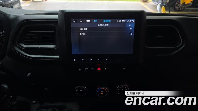 Renault Korea Master School Bus 15-Seater 2020 — фото 13