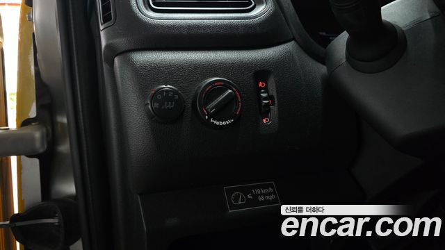 Renault Korea Master School Bus 15-Seater 2020 — фото 16
