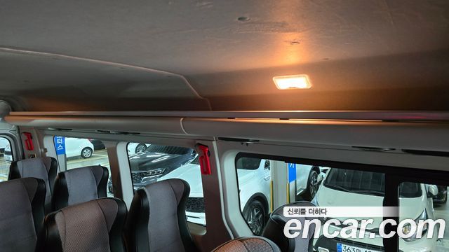 Renault Korea Master School Bus 15-Seater 2020 — фото 20